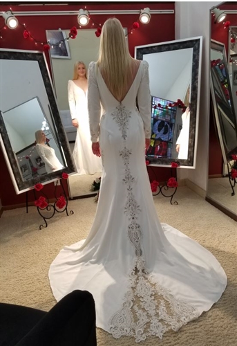 White Rose Bridal Photo Shoot 616576